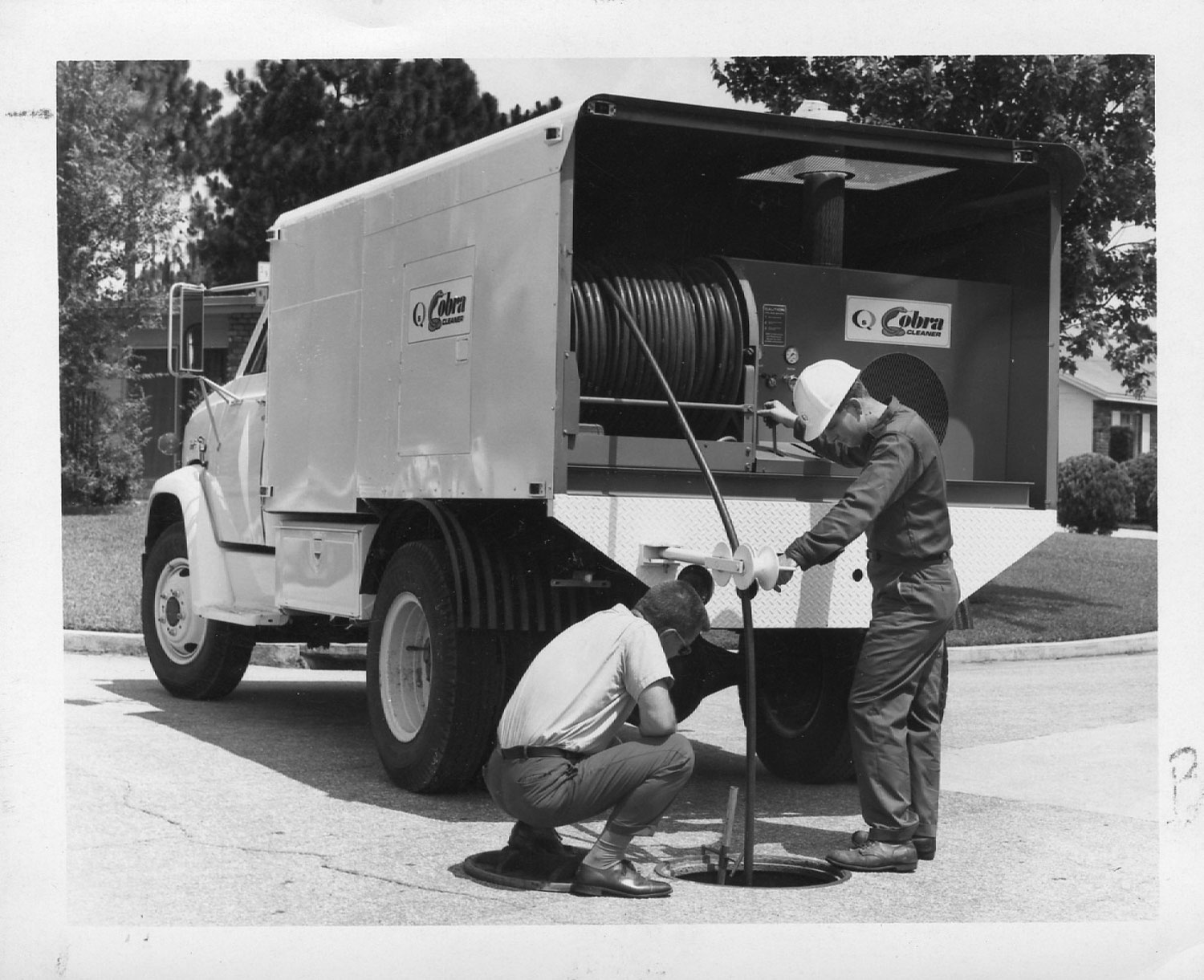 CUES Cobra Cleaning Truck 1970